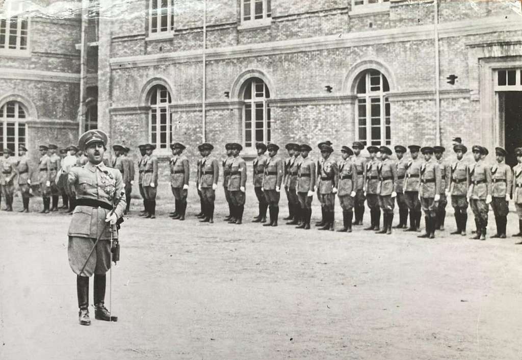 franco-discurso-a-los-alumnos-de-la-academia-general-militar-19e68d-1024