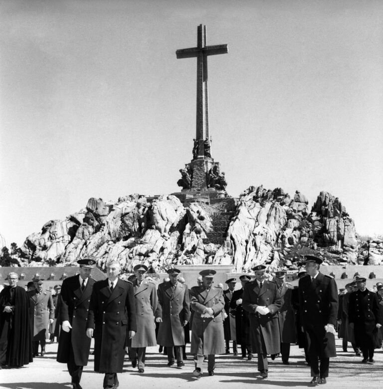 Franco en el Valle de los Caídos