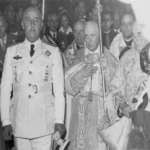 Gran devoto de la virgen del Pilar, Franco hizo un alto en su camino desde Barcelona a Madrid para rezar a la Virgen, el 15 de junio de 1949