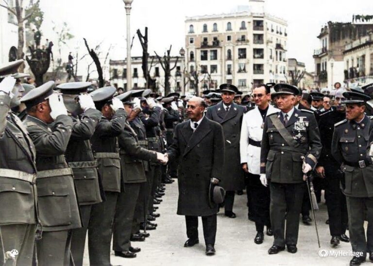 Franco y oficiales en Córdoba, 1961