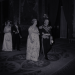 Visita a España del presidente de Tunez, Sr. Habid Burguiba: recibimiento en Barajas, audiencia en el Pardo; cena de gala