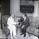 Entrevista de Francisco Franco con el vicepresidente de Estados Unidos Mr. Richard Nixon, en el palacio de Pedralbes 17-06-1963