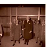 Francisco Franco recibe en Barajas al rey de Grecia, acompañaba a S.E. los príncipes, D. Juan Carlos y D.ª Sofía, ministros y otras autoridades; Francisco Franco recibe en el Pardo al rey de Grecia; Francisco Franco despide en Barajas al rey de Grecia; conversando con los príncipes 1, 3 y 12-12-1963