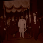 San Sebastián: -Día 12, Francisco Franco acompañado de los ministros de Gobernación y Comercio inaugura el pabellón antituberculoso del sanatorio Amara; fiesta-baile en el Ayuntamiento. - Día 15, entrada bajo palio, que llevan los concejales del Ayuntamiento, en la iglesia de Santa María. 12/15-08-1953
