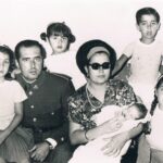 Nacimiento del 5 hijo; Ramón el sacerdote de la familia, junto a sus hermanos Carmen, Dolores, Antonio y Elvira