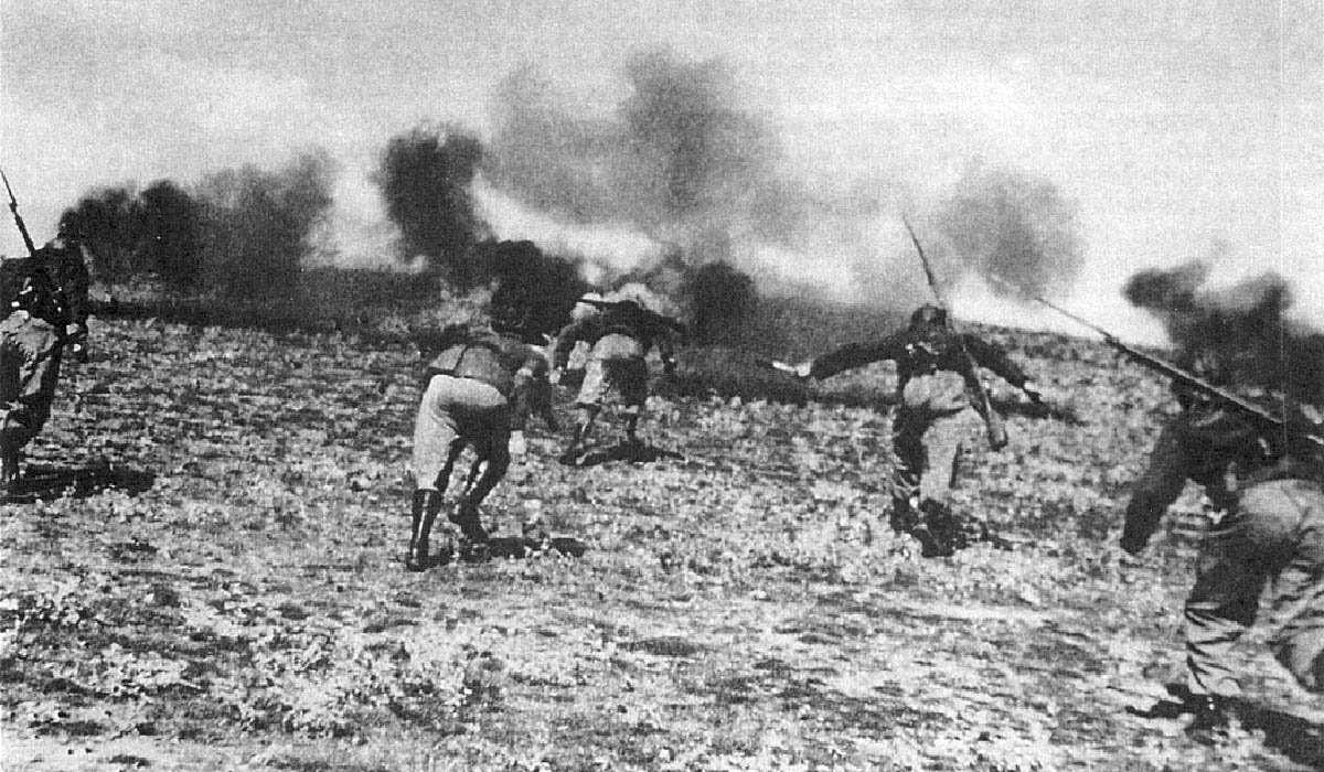 avance-de-la-infanteria-republicana-durante-la-batalla-del-jarama_36c21d71_1200x700